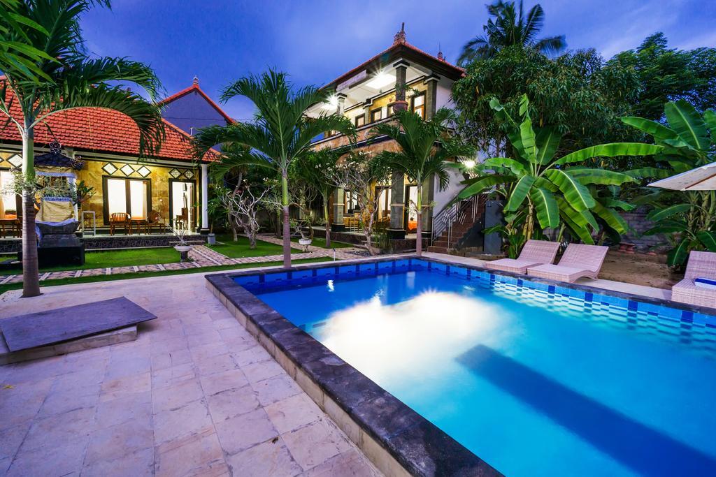 Arya Inn Enny Salon And Spa Нуса-Лембонган Экстерьер фото