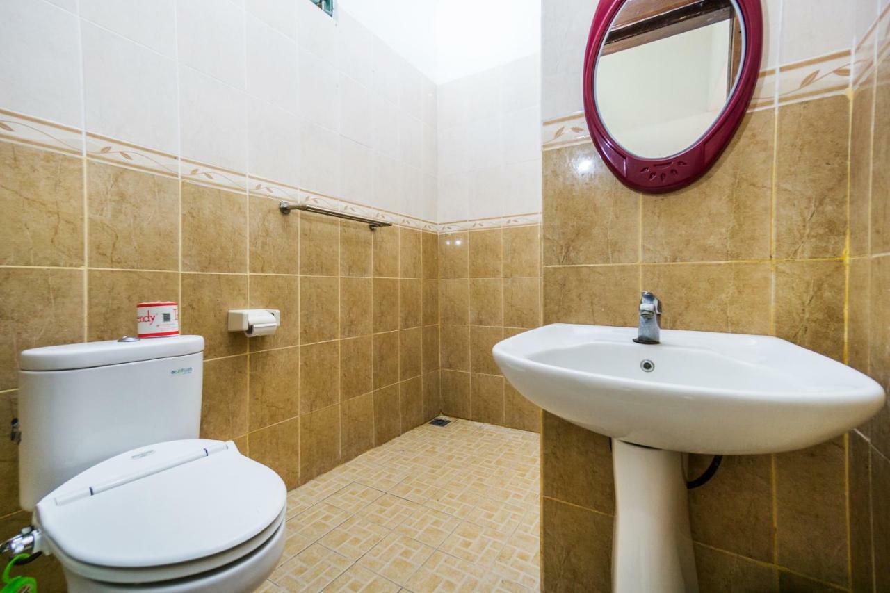 Arya Inn Enny Salon And Spa Нуса-Лембонган Экстерьер фото